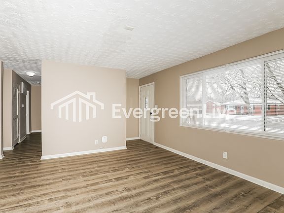 4th image of 3913 N Bolton Ave