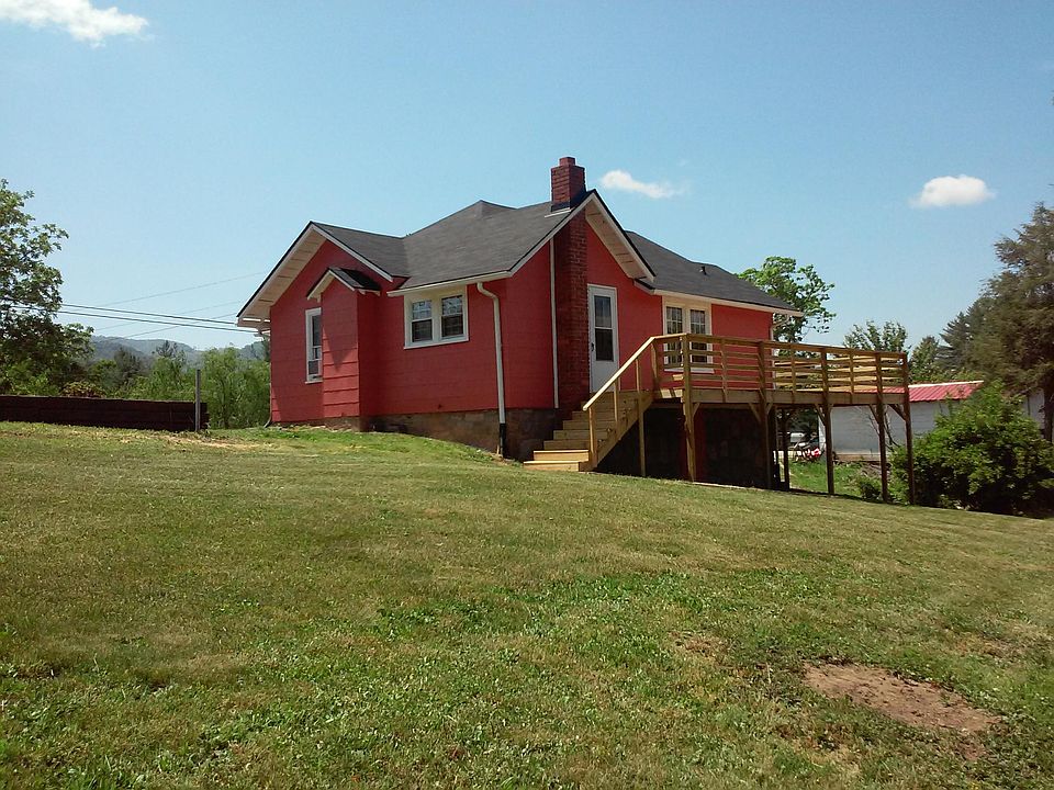 2nd image of 835 Allen Farm Rd