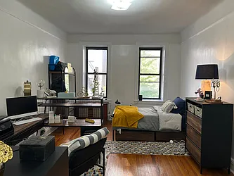 Rented by Manhattan Flats