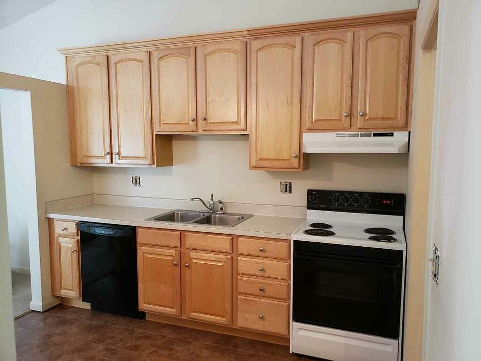 2nd image of 8412 N Akins Rd
