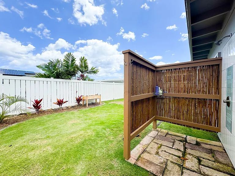 346 Ilimalia Loop — Photo 20
