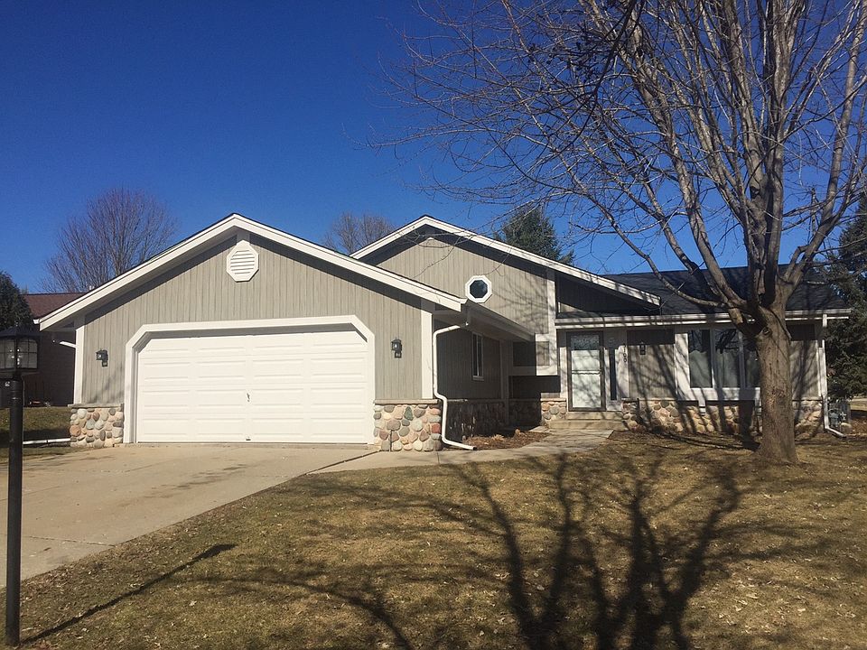 1st image of 3100 Dartmoor Ct