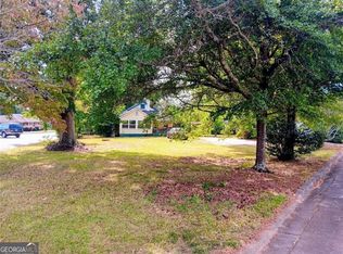 406 Brookwood Dr, Thomaston, GA 30286