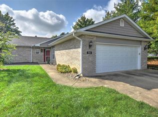 5611 Timber Lake Rd, Decatur, IL 62521