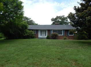 6012 Centerwood Dr, Knoxville, TN 37920