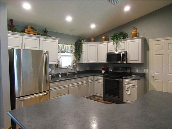 5th image of 2557 Privada Dr