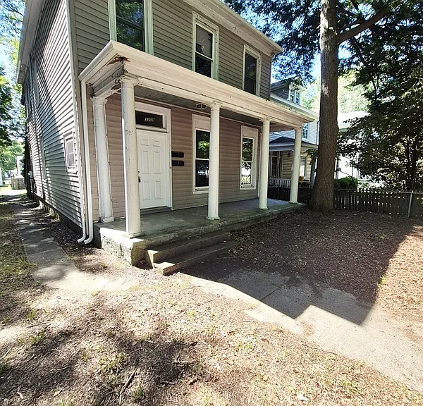 3209 3rd Ave #B — Photo 1