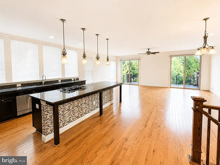 22806 Breezy Hollow Dr — Photo 7