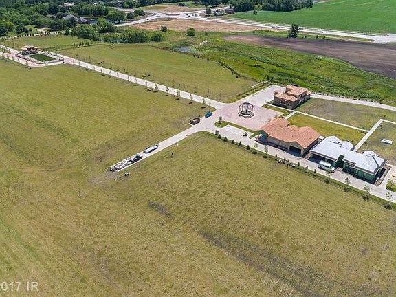2nd image of 10224 Bella Strada Ln