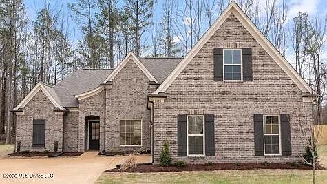 1st image of 2102 Legacy Ln