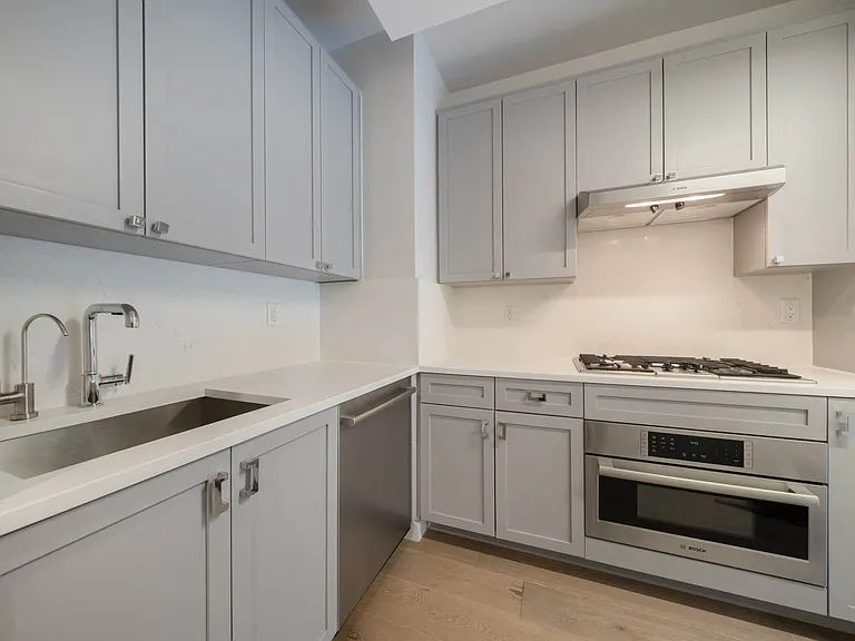 558 Fulton St #514 — Photo 10