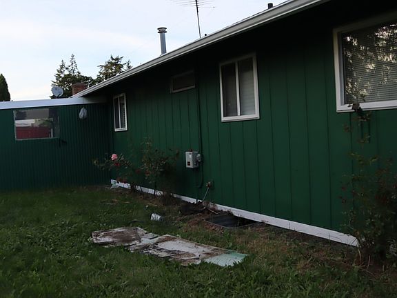 2nd image of 8406 Queets Dr NE