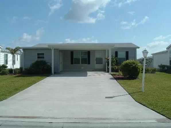 3106 Scarlet Tanager Court, Port St Lucie, FL 34952