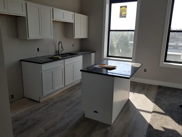 101 E Main St — Photo 1