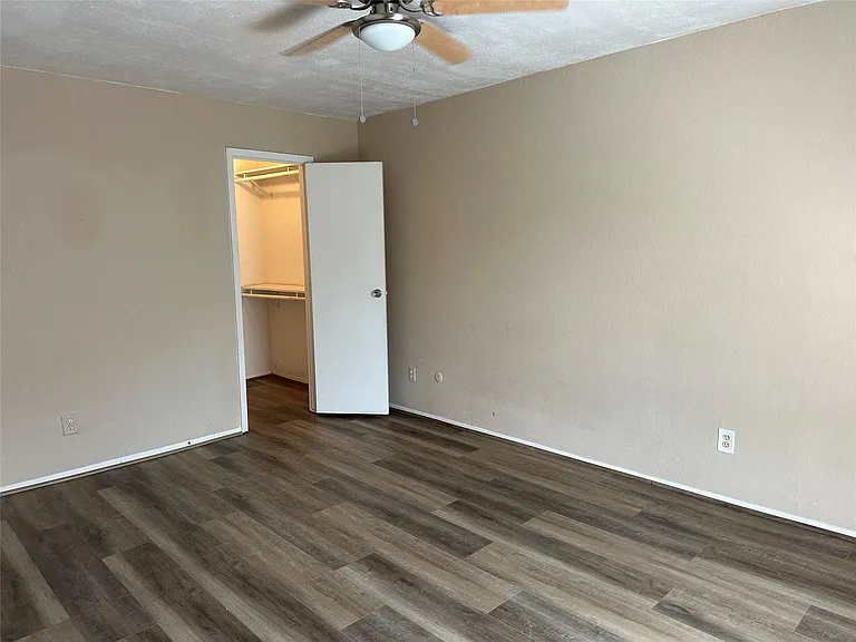 10100 S Gessner Rd #212 — Photo 11