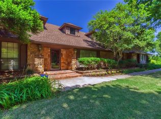 107 Deer Creek Rd, Edmond, OK 73012