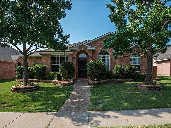 3rd image of 1248 Valley Oaks Dr