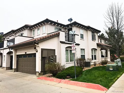 6753 S Winnipeg Cir #101 Photo 1