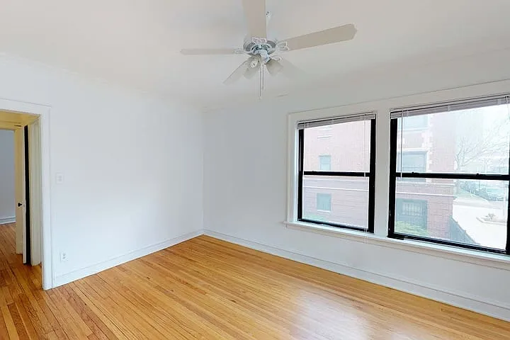 1440 E. 52nd Street — Photo 11