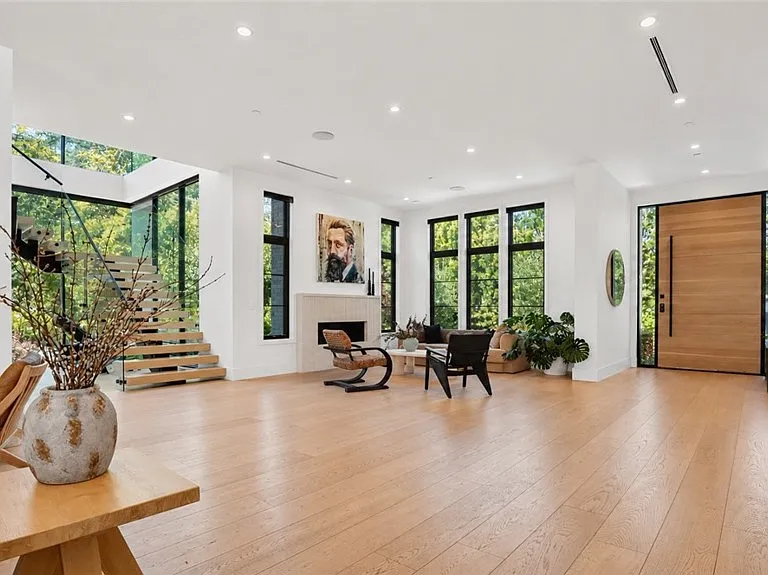 5050 Arundel Dr — Photo 26