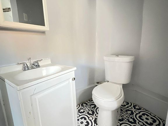 3rd image of 52 Harrison Ave #4A