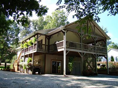1819 Occanecchi Trl, Ebony, VA, 23845