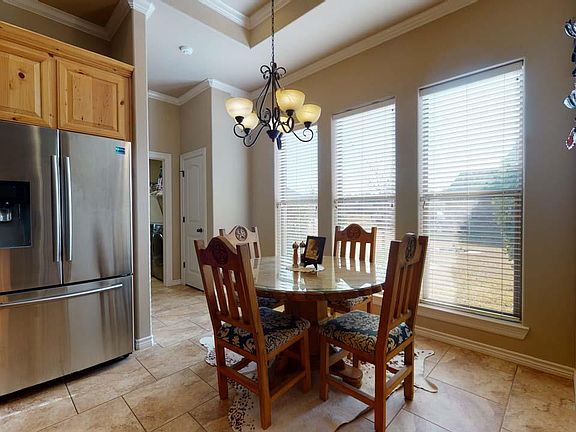 5th image of 6485 Woodridge Dr