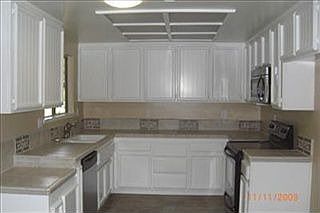 4th image of 8678 Kingdale Ave