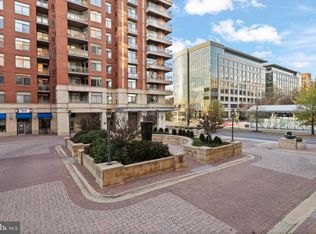 The Eclipse On Center Park, Arlington, VA 22202