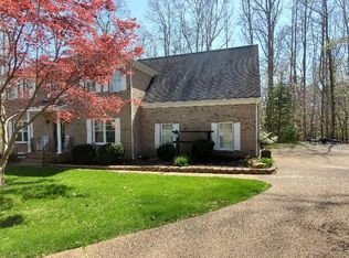 618 Beechwood Dr, Williamsburg, VA 23185