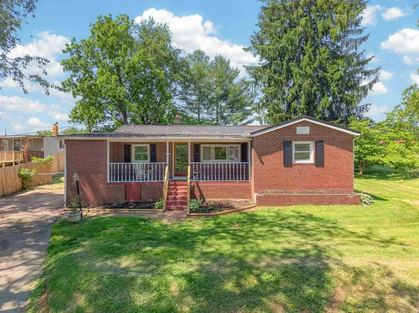 5201 Colonial Dr, Dublin, VA 24084