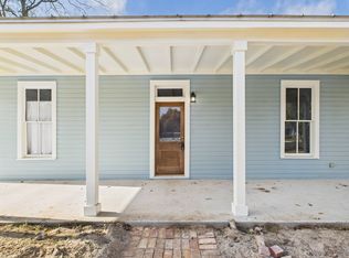 401 Fulton St, Fredericksburg, TX 78624