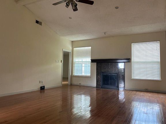 4th image of 2710 Strother Dr