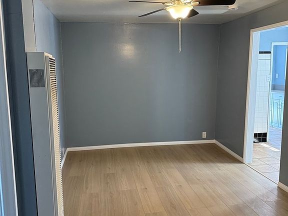 2nd image of 14918 Hawthorne Blvd Unit 1/2