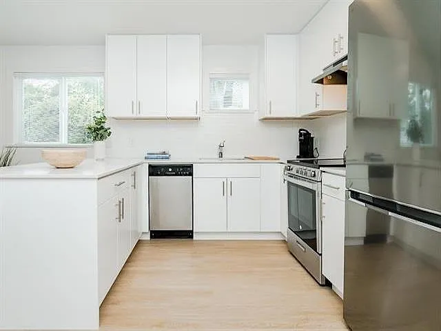 8690 Montcalm St #304 — Photo 2