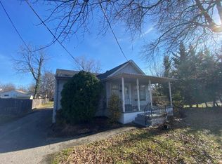 711 N Stonestreet Ave #1, Rockville, MD