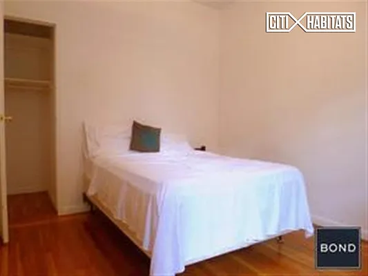 Rented by Citi Habitats | media 34