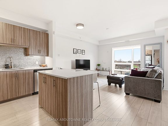 5th image of 4040 Upper Middle Rd #309