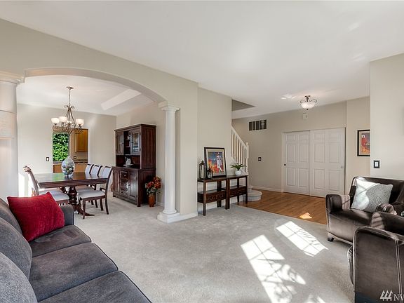 3rd image of 10304 178th Avenue Ct E