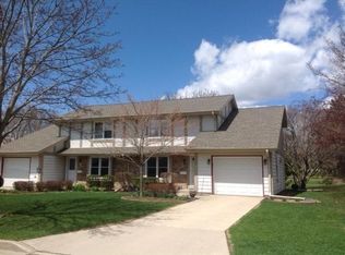 6409 Riverdale Ln #6409, Greendale, WI 53129
