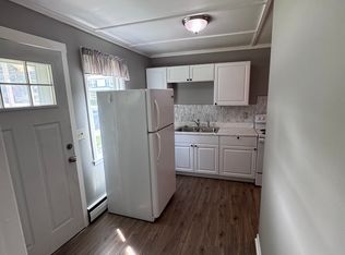 349 Safford St APT 3, Bennington, VT 05201