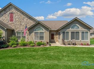 9848 Connor Lake Cir, Perrysburg, OH