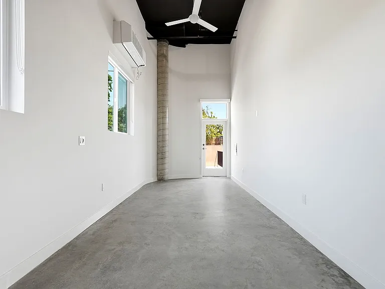 Step Designer Studio Community Living — Photo 214