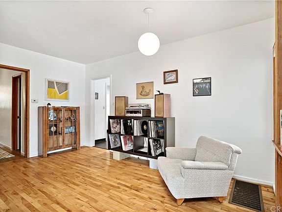 5th image of 2007 Cambridge Pl