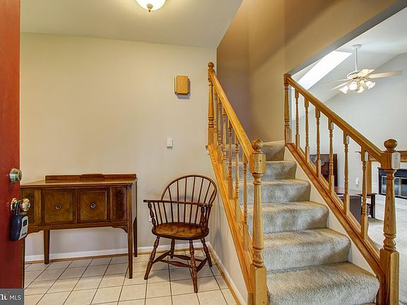 4th image of 512 Paradise Ct