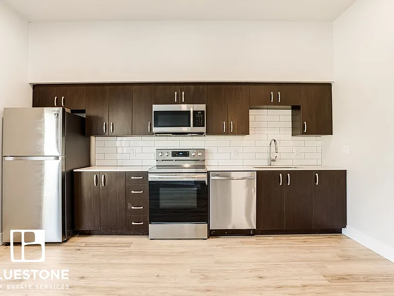 Brookside Apartments — Photo 20