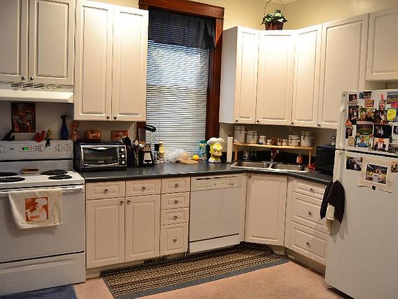 5th image of 2736 W Evergreen Ave APT 1