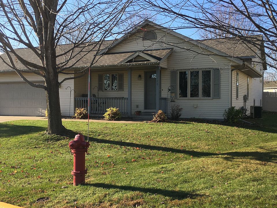 1st image of 120 Vista Ct
