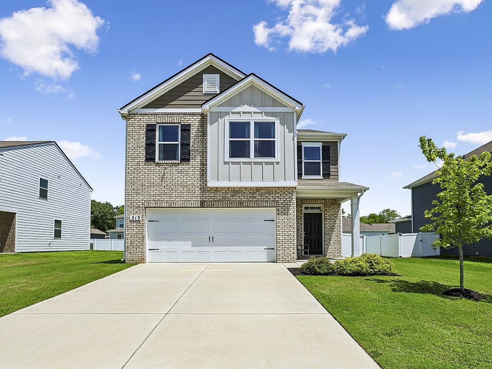 1st image of 213 River Forest Dr