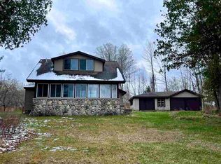 4300 Lakeshore Rd, Boyne City, MI 49712